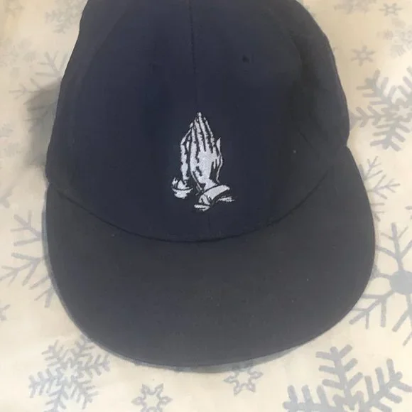 Hat - Picture 2 of 3